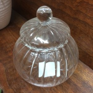 Glasburk med lock